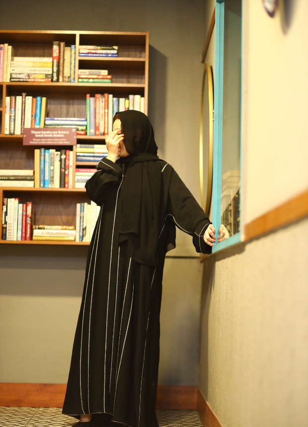 Black Abaya Design with White Silhouette SX-222