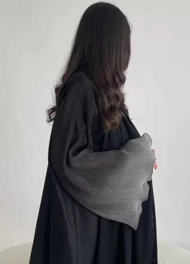 Mahur 04 - Classic Black A2