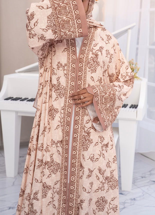 Narin 09 - Front Closeup